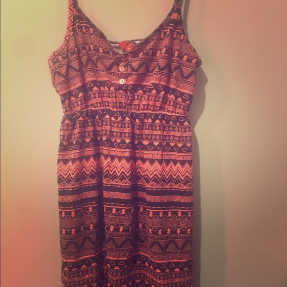 Dress - Picture 1 of 1