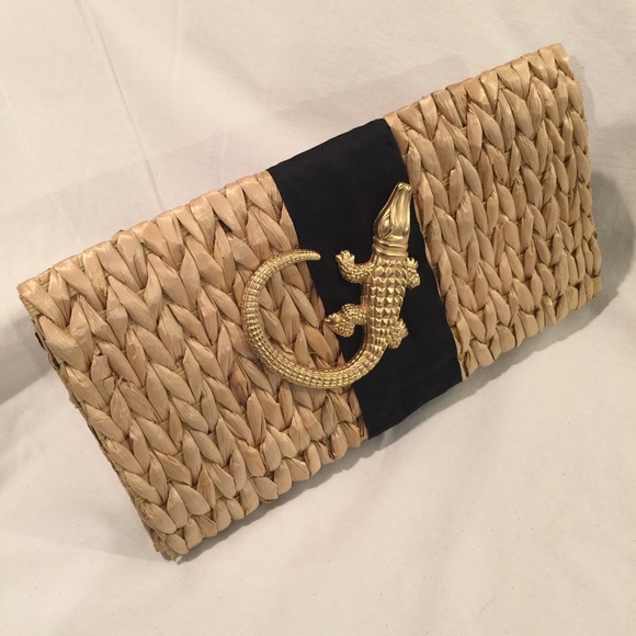 Mud Pie Straw Clutch