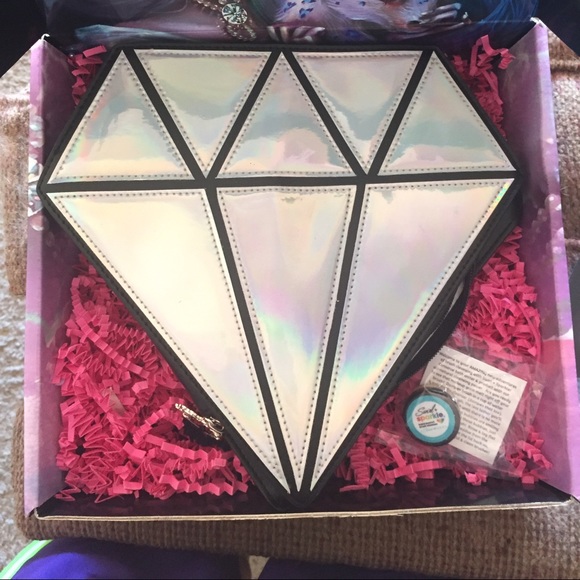 Unicorn rainbow makeup brushes - Picture 4 of 4