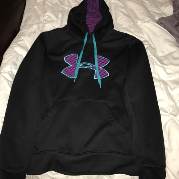 XS Under Armour Sweatshirt