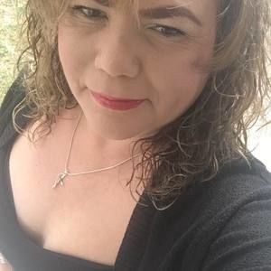 Meet your Posher, Alma