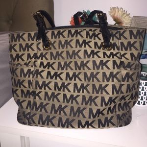 Michael Kors Jet Set Logo Handbag