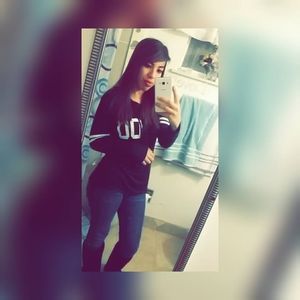 Meet your Posher, Janelle