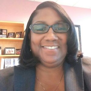 Meet your Posher, Yvonne