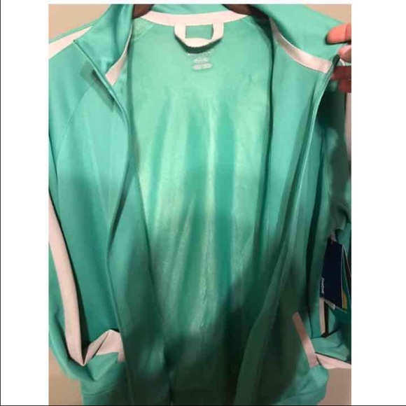 NWT! Reebok Zip Up Jacket - Picture 3 of 4
