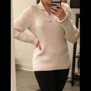 Tommy Hilfiger Sweater. Classic look!