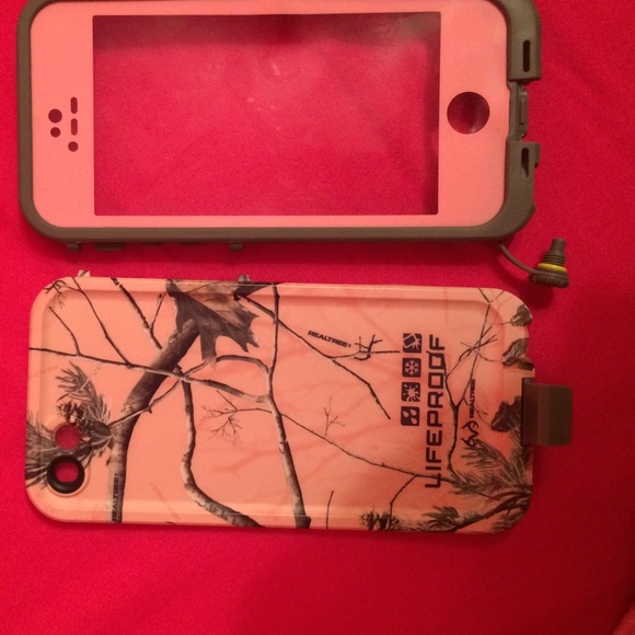 iphone 5s/5c Camo Lifeproof case!