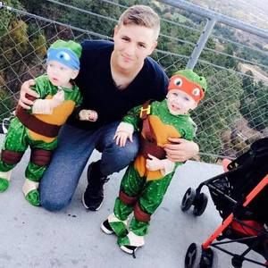 Meet your Posher, Dylan