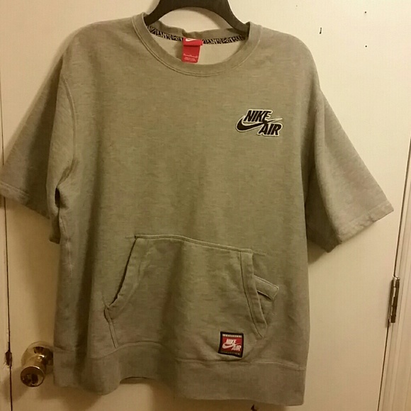 Nike Short Sleeve Sweat Shirt