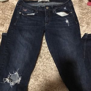 Hollister skinny ripped jeans
