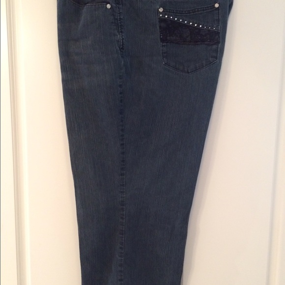 Women's size 22 jeans.