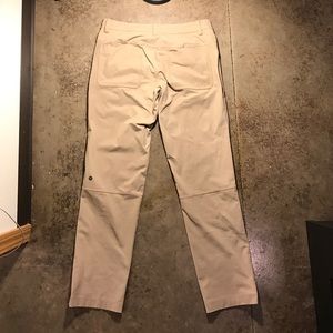 Near perfect men's Lululemon ABC pants