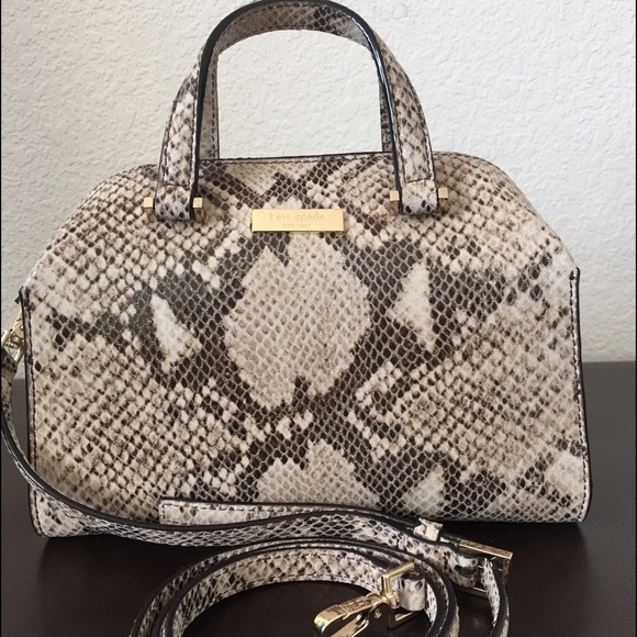 kate spade Handbags - *****Sold******
