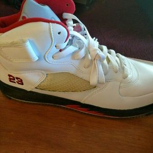 Jordans old school authentic