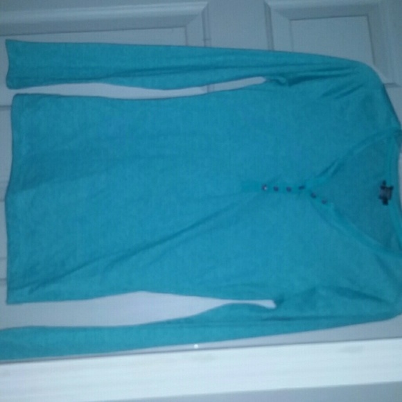 Greenish blue long sleeved shirt - Picture 1 of 3