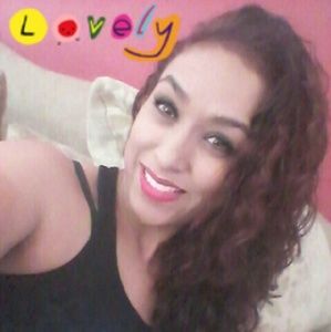 Meet your Posher, Laura