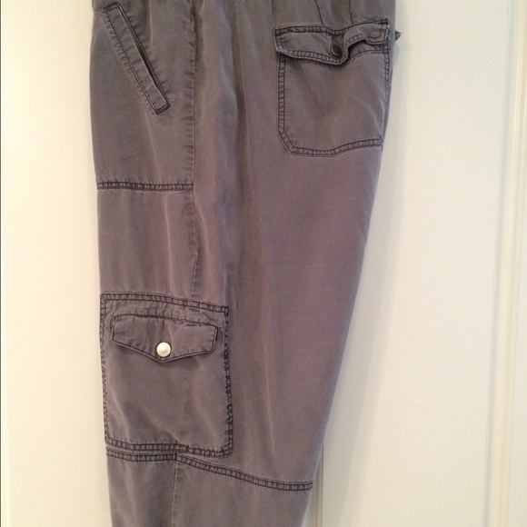 Lane Bryant size 20 gray capris.