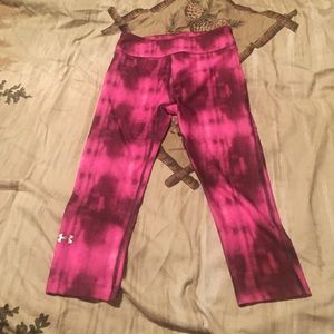 NWT Under Armour compression Capri xs