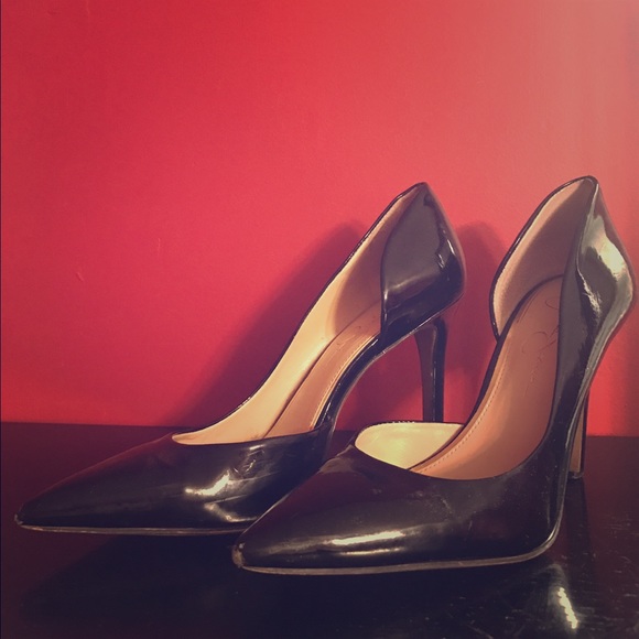 Jessica Simpson black patten leather heels