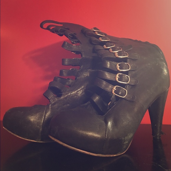 Black boots