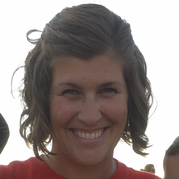 Meet your Posher, Lori