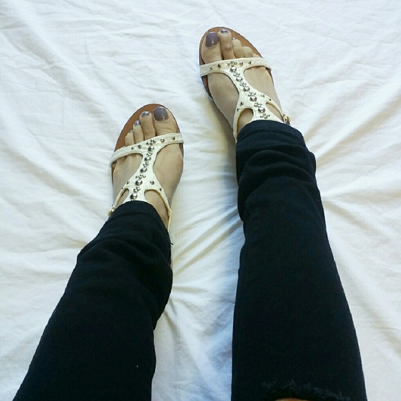 |MOVE SALE|• Ivory Studded Sandals • - Picture 2 of 4