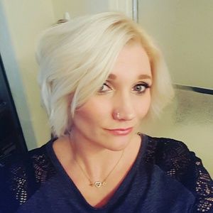 Meet your Posher, Shawna