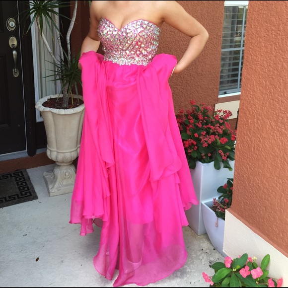 Junior prom dress