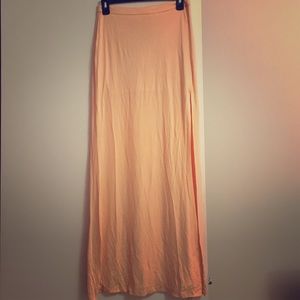 🌟NWT🌟 Peach Colored Maxi Skirt with High Slit