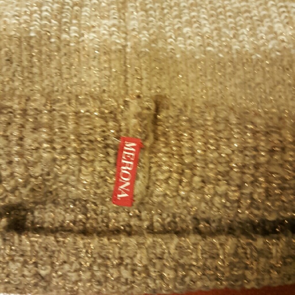 Infinity scarf - Picture 3 of 3