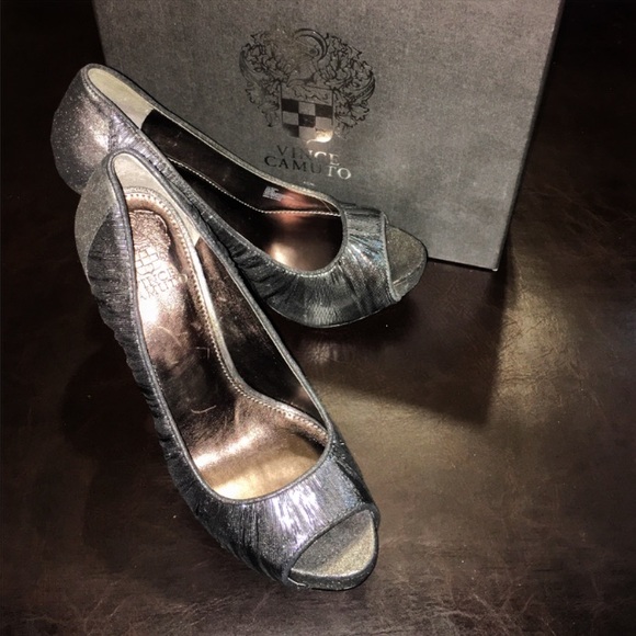 Vince Camuto Platform Peep Toe Heels