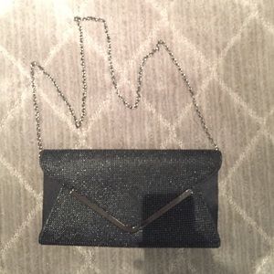 Black clutch