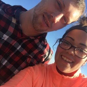 Meet your Posher, Joannye