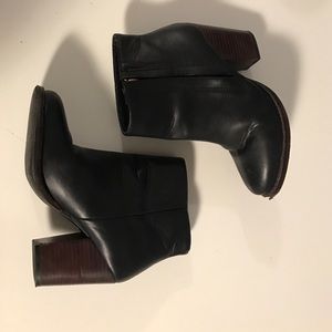 Silence + Noise Black Heeled Booties