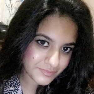 Meet your Posher, Sonia