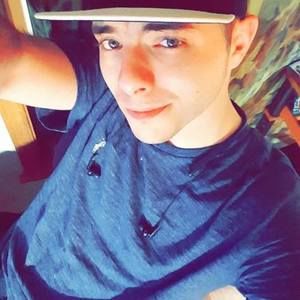 Meet your Posher, Joshua