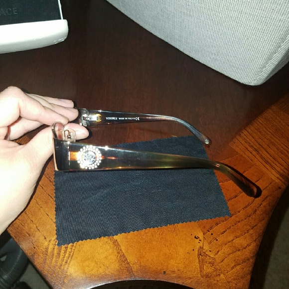 Versace frames - Picture 3 of 4