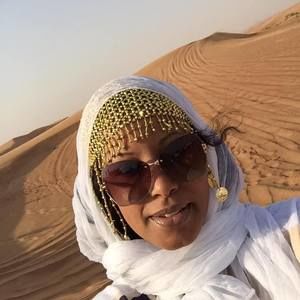 Meet your Posher, Samira