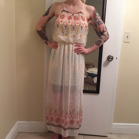 NWOT maxi dress paisley pattern