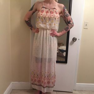 NWOT maxi dress paisley pattern