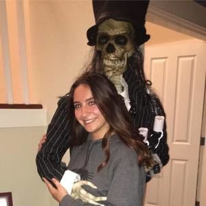 Meet your Posher, Veronica