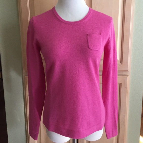 Super cute Pink sweater 💕