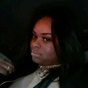 Meet your Posher, Dolores