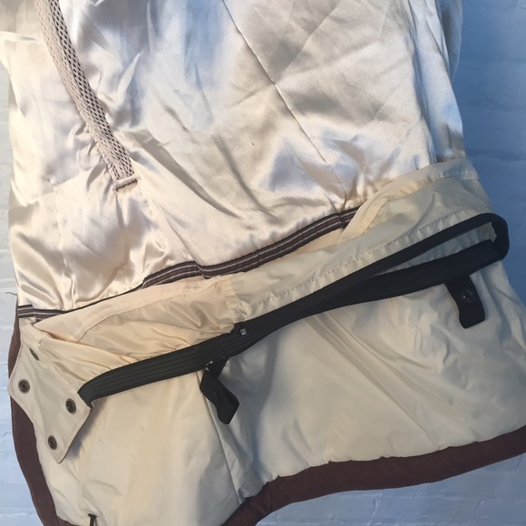 Burton Snowboarding Jacket - Picture 3 of 4