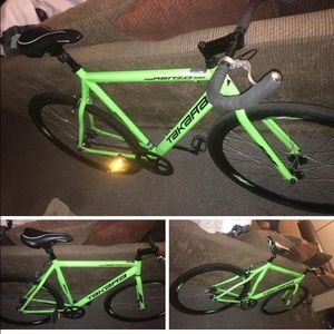 Turns to a trixie & fixie