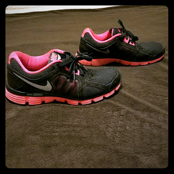 BLACK FRIDAY SALE-Nike blank and pink tennis shoes