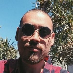 Meet your Posher, Ian