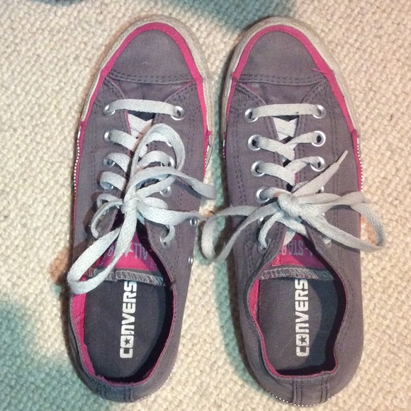 Zipper Side Converse