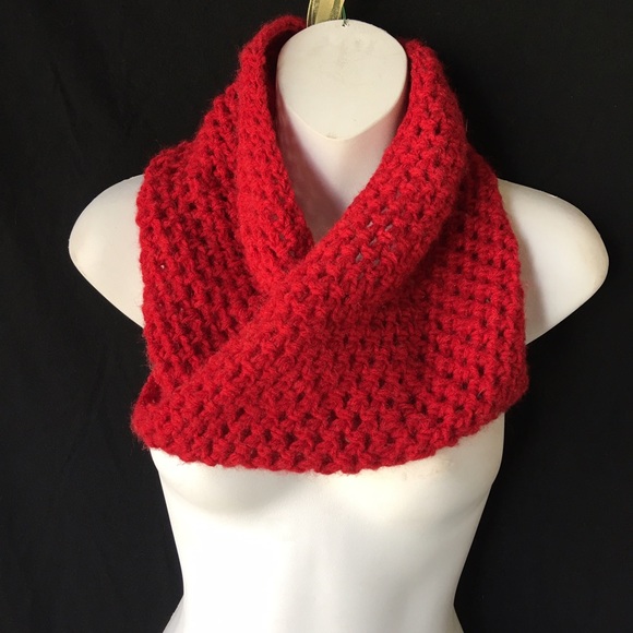 Red twisted cowl