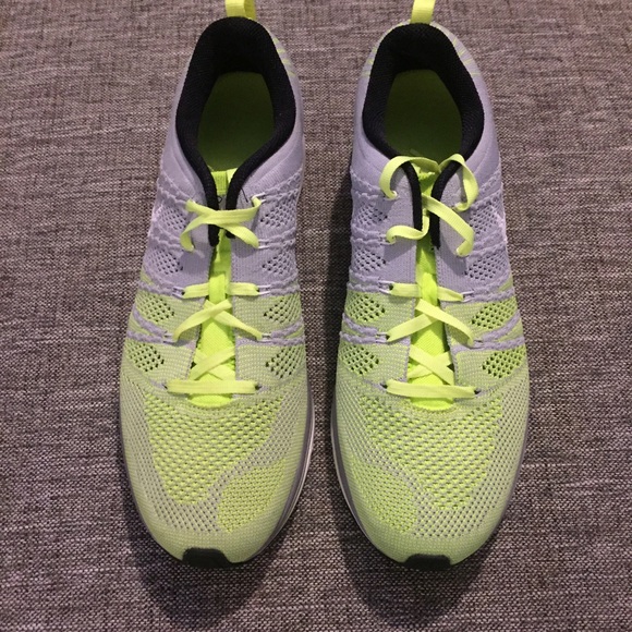 Nike Flyknit - Neon - Grey - Picture 3 of 4